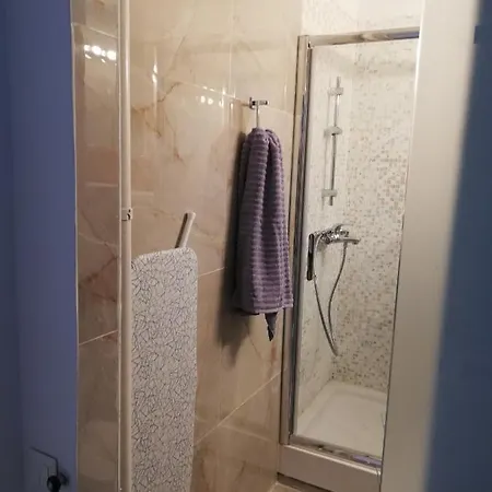 Apartment Nice, Quiet Studio With Access To Subway *